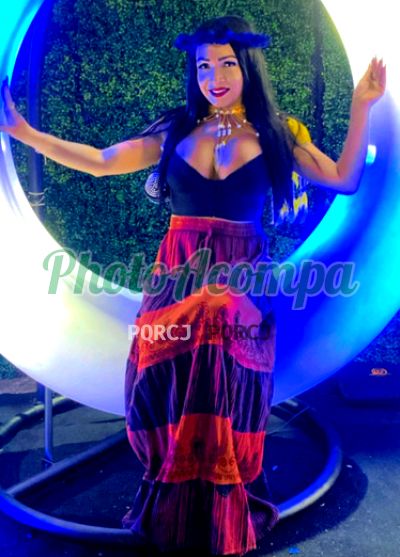 Bruna Nifeta, travesti no Centro (RJ)