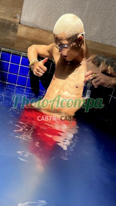 Henrique, garoto de programa na Lapa (RJ)