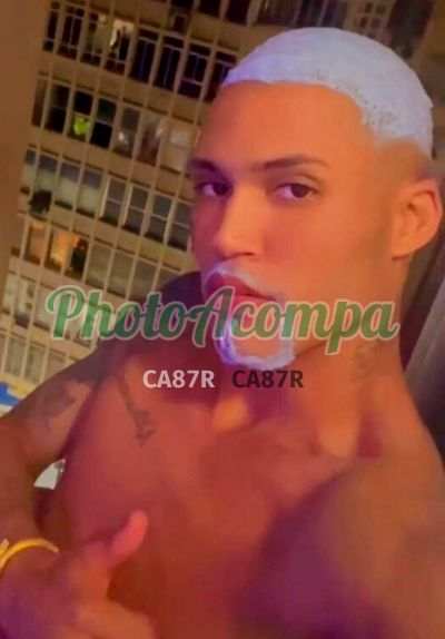 Henrique, garoto de programa na Lapa (RJ)