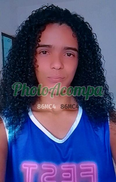 July (13) 99140-8857, garoto de programa em Santos