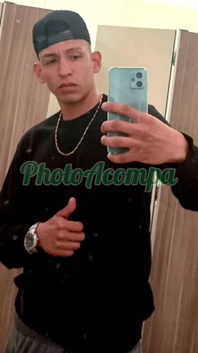 Gabriel, garoto de programa na Lapa (SP)