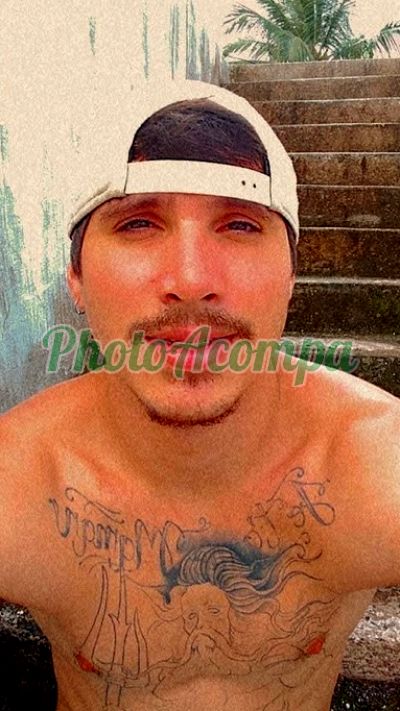Anderson, garoto de programa em Recife