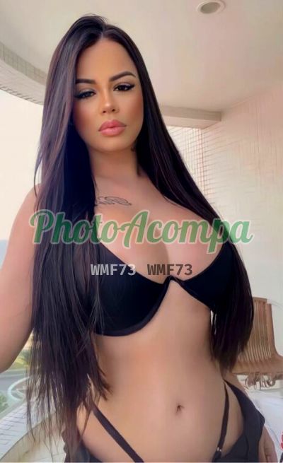 Júlia, escort em Foz do Iguaçu