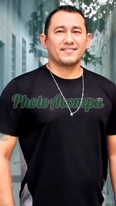 Carlos, Homem que faz massagens eróticas em Manaus