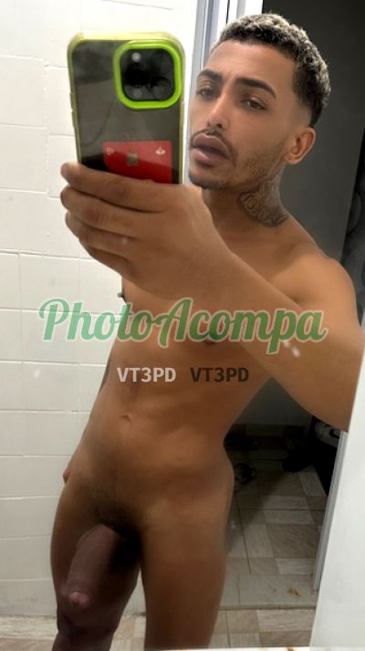 Lucas Henri, garoto de programa em Copacabana (RJ)