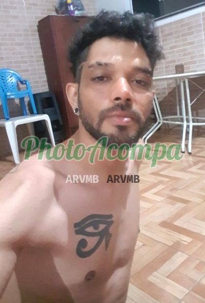 Vinícius, garoto de programa em Goiânia