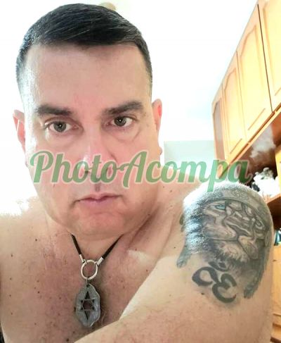 Lucky Guy, garoto de programa em Praia Grande