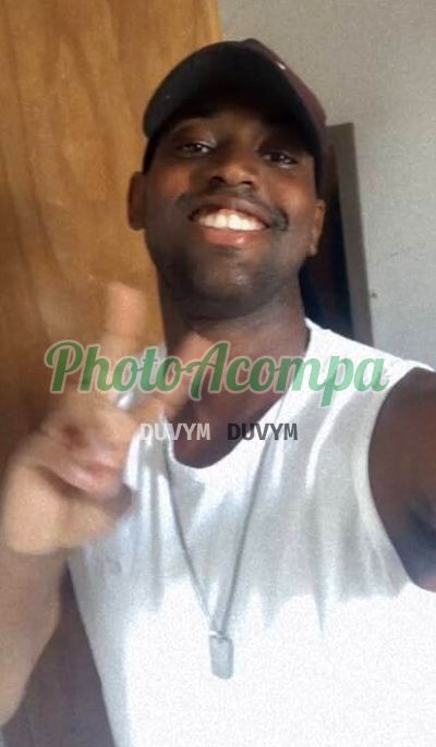 Ricardo, garoto de programa em Nova Iguaçu