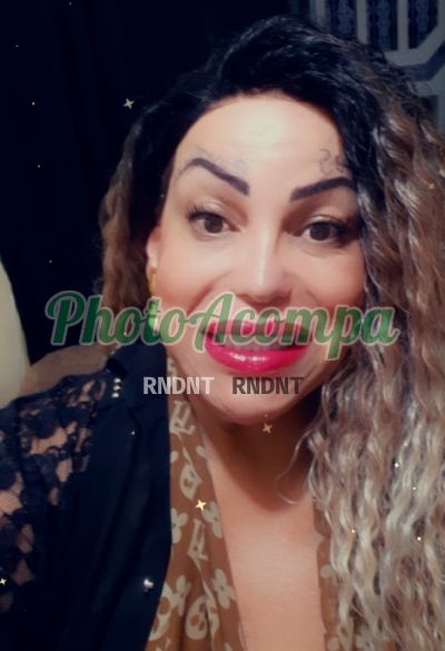 Yzabely, trans na República (SP)