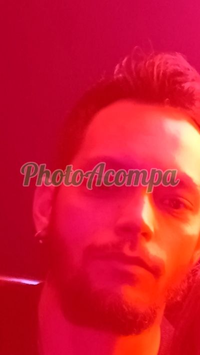 Braian Soares, homem que faz massagens eróticas em Porto Alegre