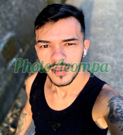Douglas Brandão, garoto de programa no Rio de Janeiro
