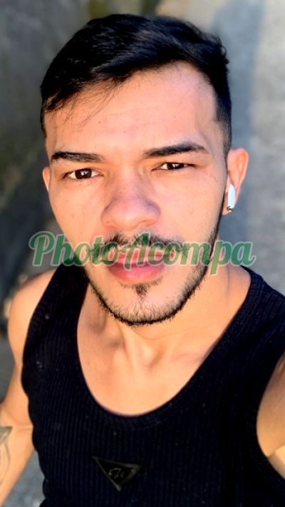 Douglas Brandão, garoto de programa no Rio de Janeiro