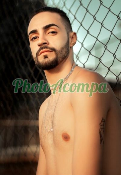 Pietro, garoto de programa em Santos