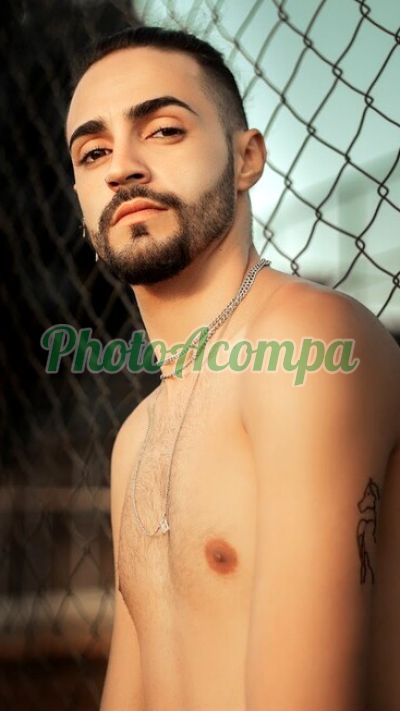 Pietro, garoto de programa em Santos