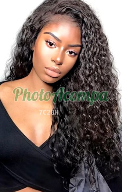 Amanda, travesti em Campinas