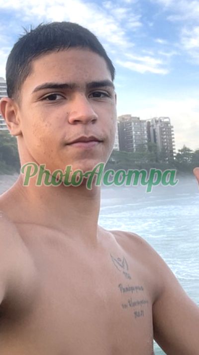 Rodrigo, garoto de programa no Morumbi (SP)