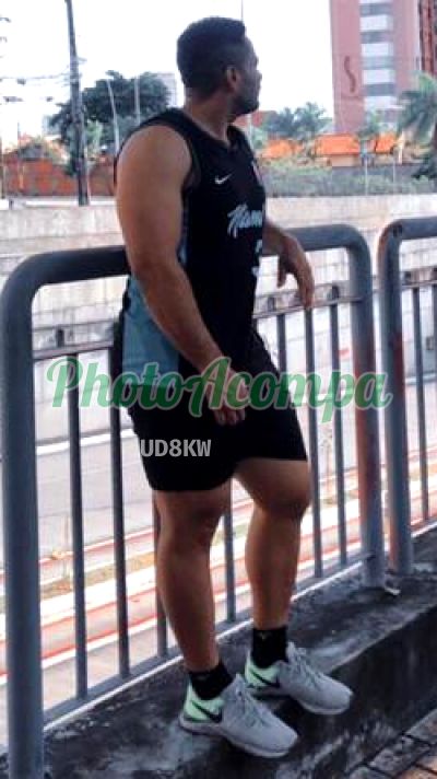Júnior, garoto de programa em Messejana (Fortaleza)
