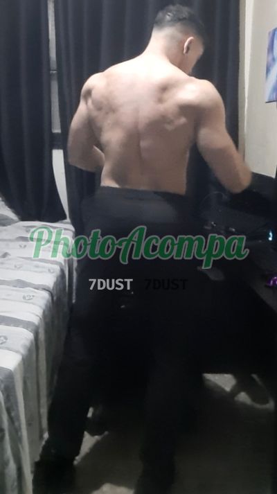 Gabriel, garoto de programa em Guarulhos