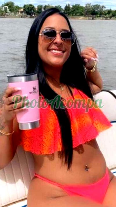Jhully Lima, acompanhante em São José dos Campos