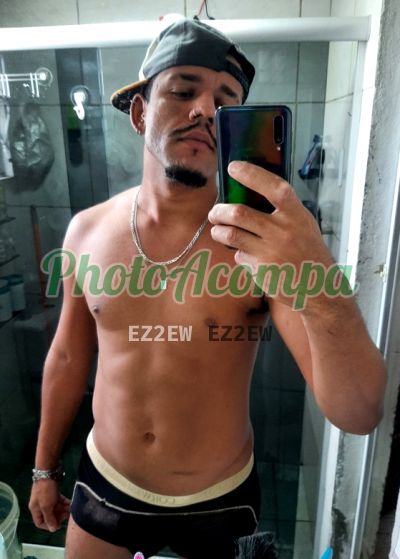 Caio Malvacinni, garoto de programa no Rio de Janeiro