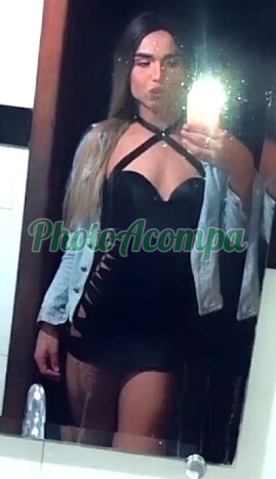 Pamella, trans em São Conrado (RJ)