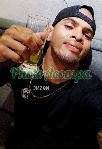 Robson, garoto de programa em Salvador