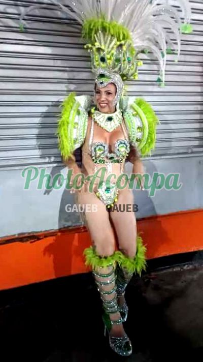 Pamela, transex no Butantã (SP)