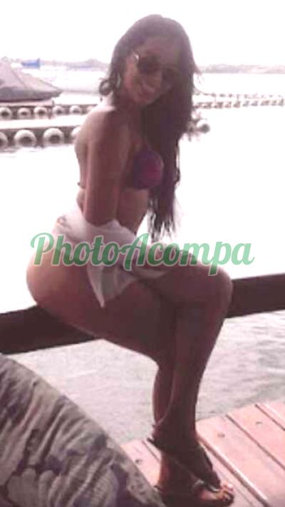 Jenifer, garota de programa em Santo Amaro (SP)