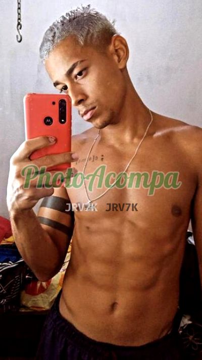 Lucas, garoto de programa em Recife