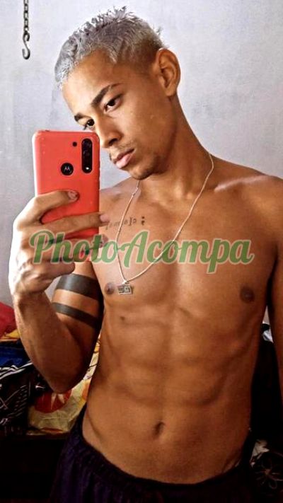 Lucas, garoto de programa em Recife