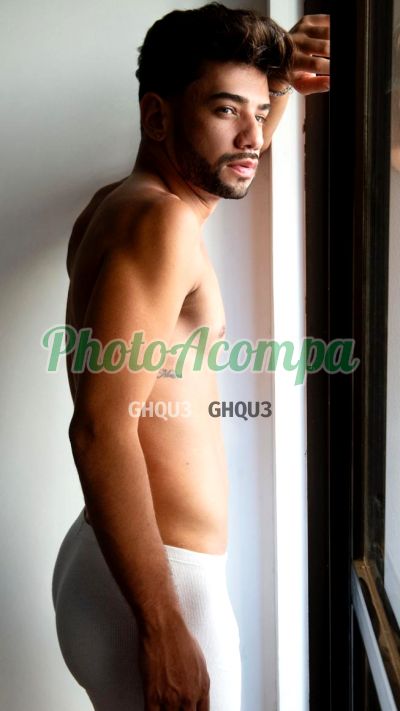 Arthur (21) 98723-8814, garoto de programa em Campinas