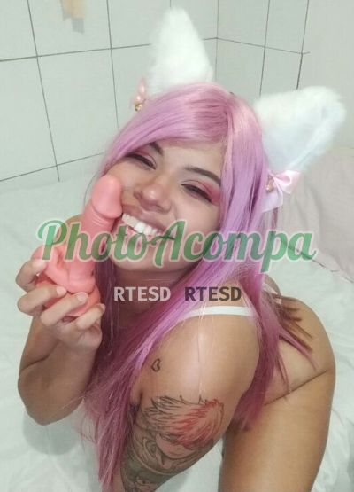 Vanessa, mulher que faz videochamadas e sexting