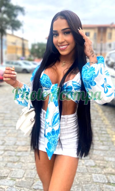 Lunna, Travesti no Asa Norte (Brasília / DF)