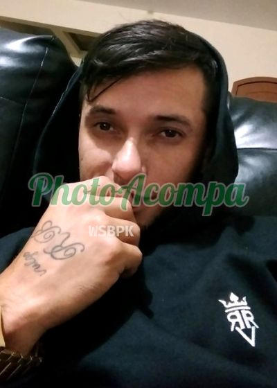 Bryan, garoto de programa em Vila Velha