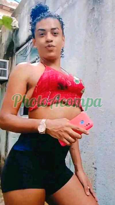 Laryssa Manuu, travesti em Nilópolis