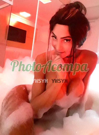 Aline Ribeiro, transex na Zona Leste (SP)