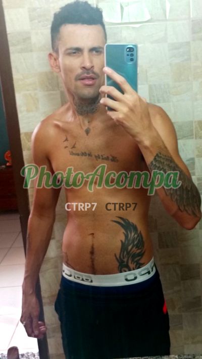 Lucas, garoto de programa em Goiânia