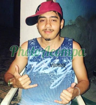 Putão, garoto de programa no Guarujá