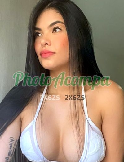 Júlia, acompanhante em Bertioga