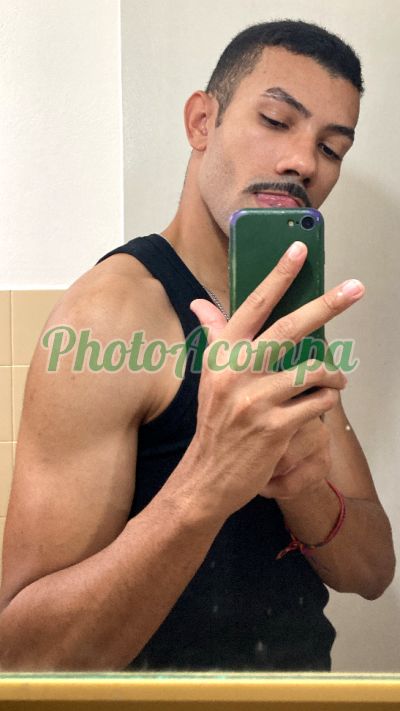 Victor, garoto de programa em Bauru