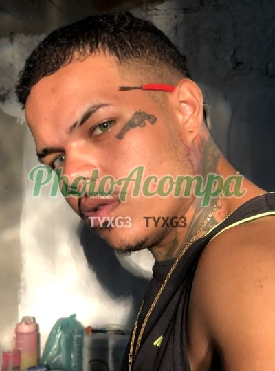 Carlos Dyego, garoto de programa em Recife