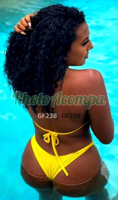 Renata, massagista em Porto Seguro