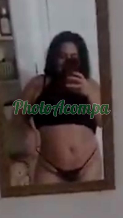 Aline Casada, garota de programa em Rio das Ostras