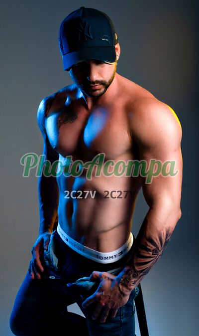 Caio Monteiro, garoto de programa em Copacabana (RJ)
