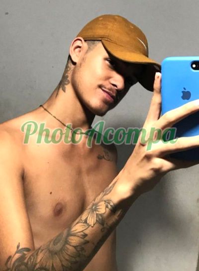 Yuri, Garoto de programa em Vitória