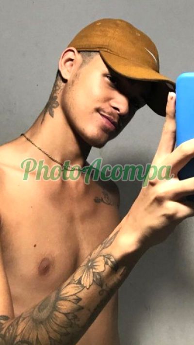 Yuri, Garoto de programa em Vitória