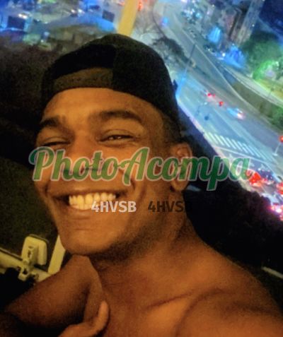 Lucas, garoto de programa em Vitória