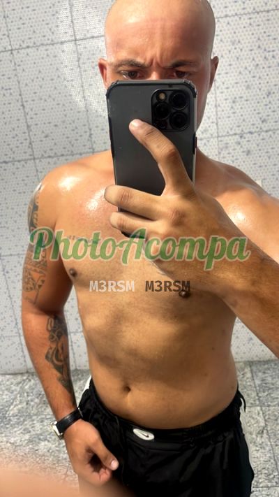 Bruno, garoto de programa em Nilópolis