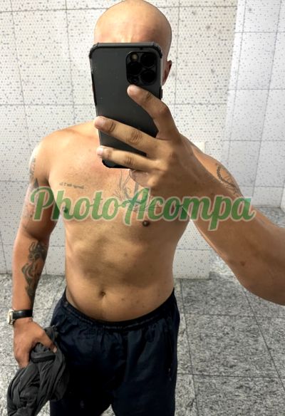 Bruno, Garoto de programa em Nilópolis
