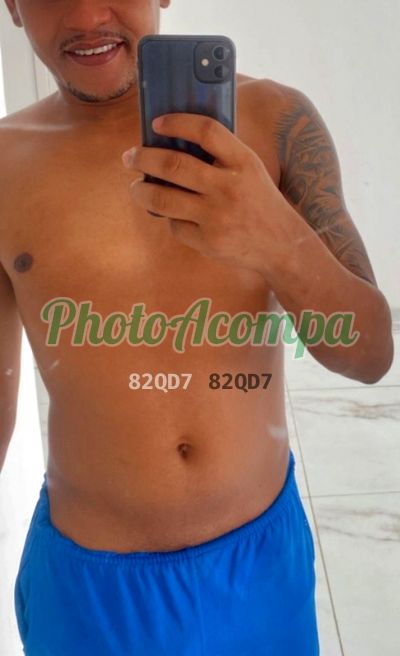Júnior, garoto de programa em Recife